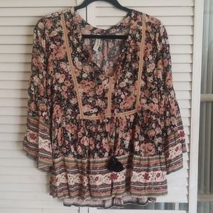 American Rag peasant top
